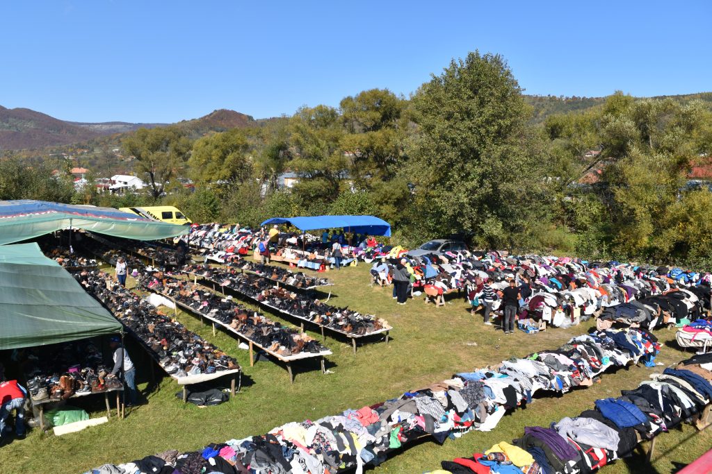 Clothing Stands Sprawling Out