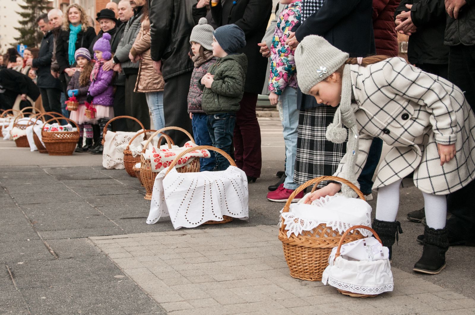 Biggest Easter Food Basket Blessing of the World Transylvania Now