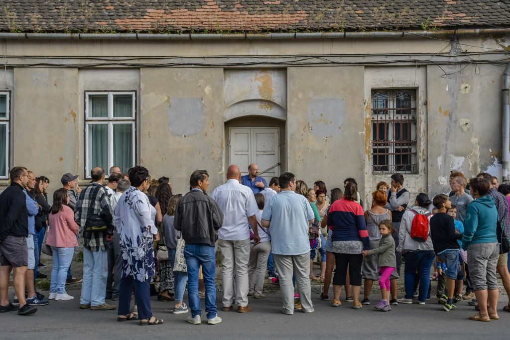 Guided tour in the Armenian city